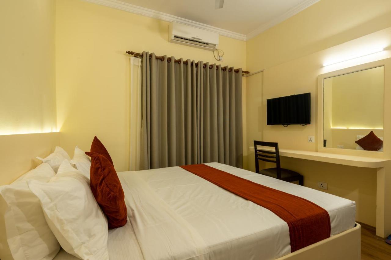 Hotel Peaceland Lumbini Exterior photo
